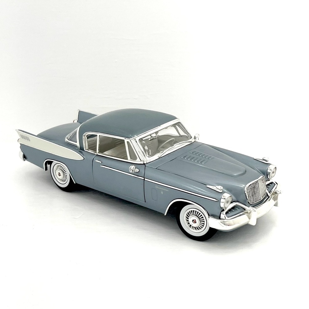 Anson 1:18 scale diecast 1957 studebaker  gold hawk Style gray and White